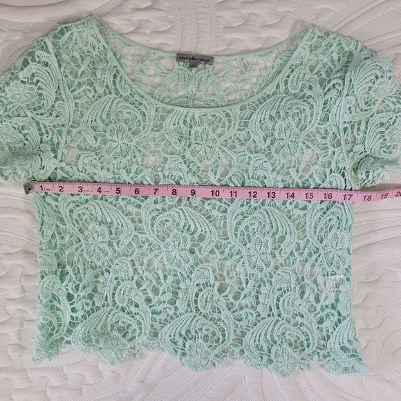 Charlotte Russe Mint Green All Over Crochet Short Sleeve Crop Top Size L - Picture 8 of 9